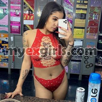 @sweetiesinxx (Sweetie Sin)